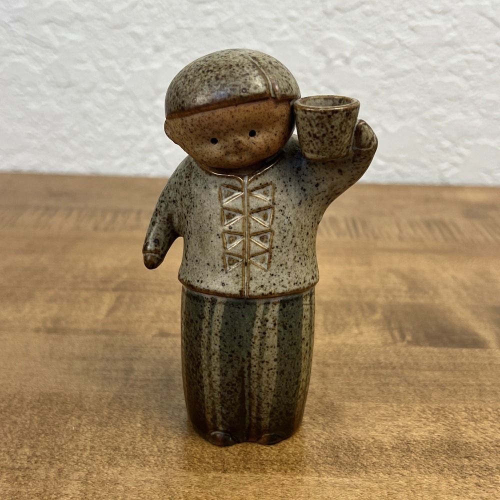 Fitz & Floyd Stoneware Boy Figural Salt & Pepper Shakers Figurine